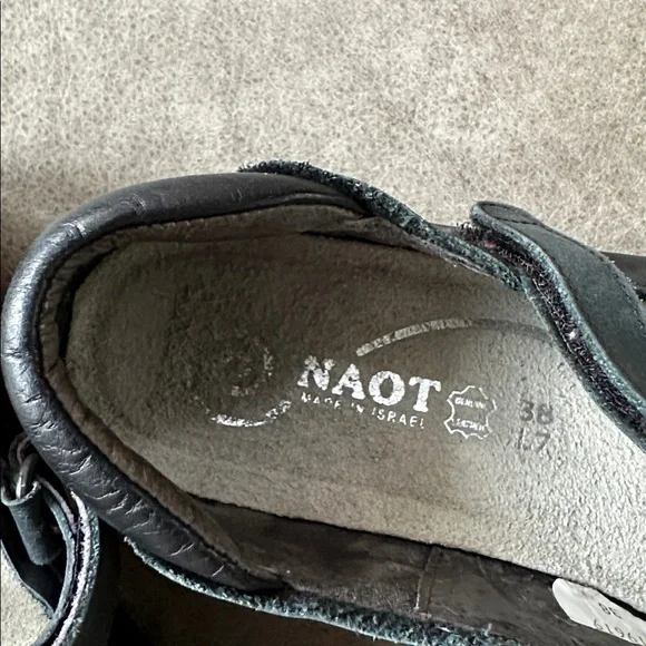 Naot Mary Jane’s size 38/7 - Picture 4 of 5